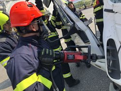 Instruktoři ve vyprošťování u dopravních nehod budou mít příležitost zdokonalit své znalosti a dovednosti v rámci pravidelných Rescue meetingů