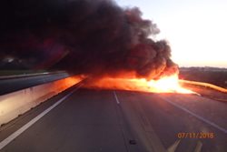Požár polského autobusu na dálnici D1 u Polska se škodou 3 miliony korun