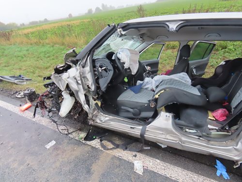 Série dopravních nehod na východě Čech: Řidiče zradila únava i nepřiměřená rychlost