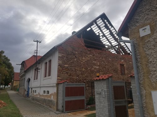 Vichřice Fabienne pustošila obce na Rakovnicku VIDEO