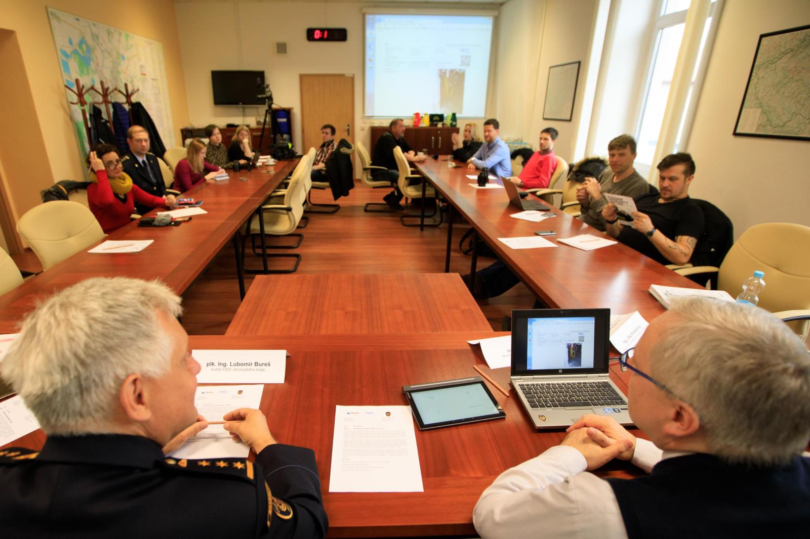 qqqw-(1).jpg qqqw-(1).jpg