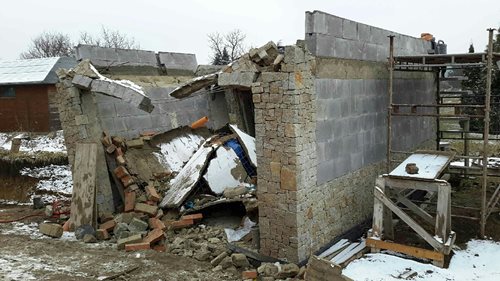 Na Vyškovsku zavalily sutiny dva muže