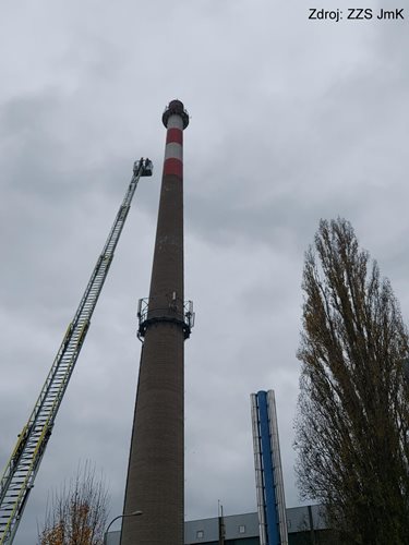 Záchrana z komína dopadla úspěšně