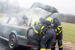 Požár octavie v Olbramicích po závadě na palivovém systému LPG  VIDEO