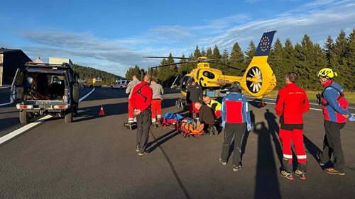 Německý biker se vážně zranil na české straně hor. Rozběhla se přeshraniční záchranná akce