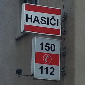 Požár ve výrobně peletek v Habrech za sebou zanechal škodu 100 tisíc korun